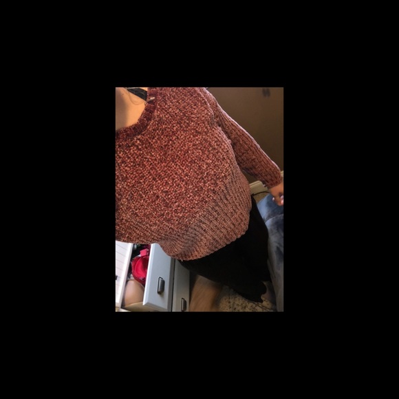 Sweater - Picture 3 of 4